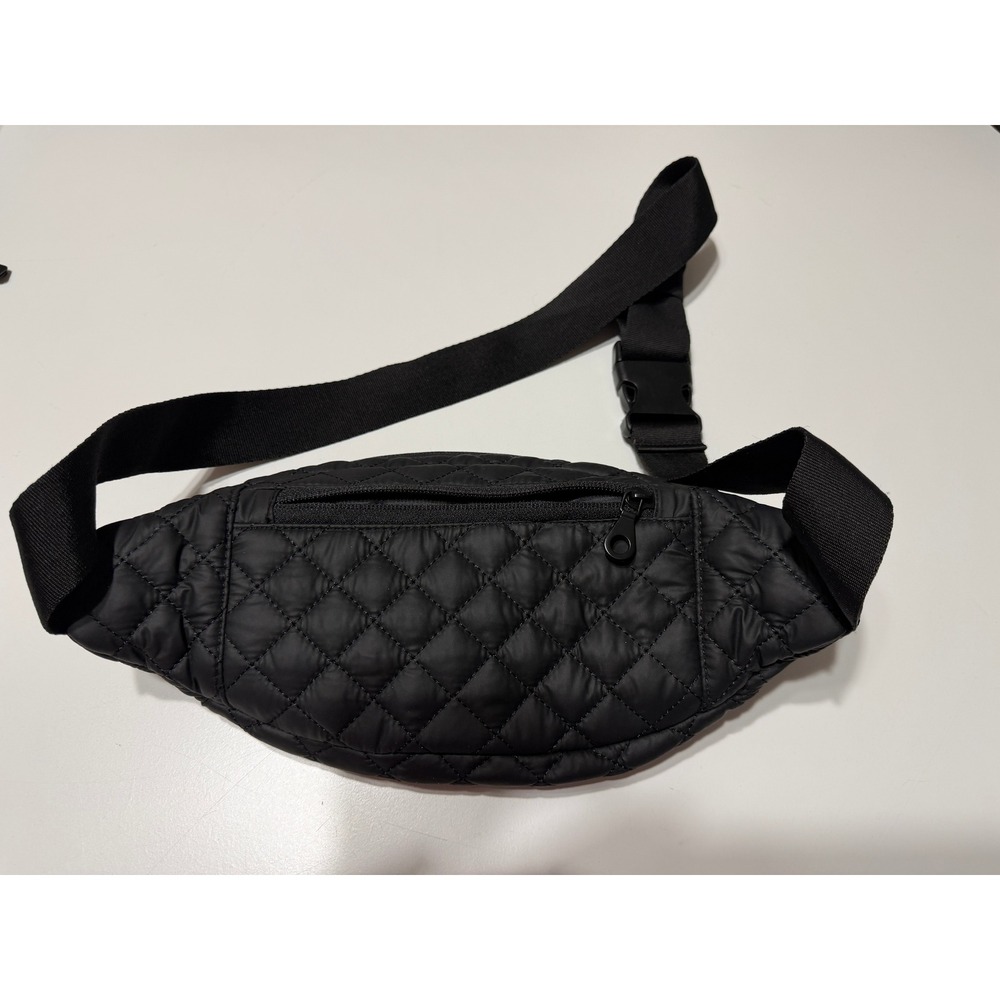 Zyia Quilted Black Belt‎ Bag - Picture 2 of 3